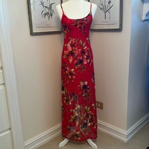 This beautiful Fire LA dress has never been worn, size Medium